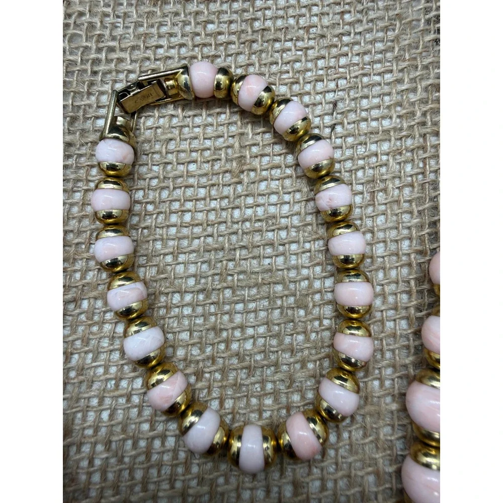 Vintage Avon Pink Faux Coral and Gold Tone Graduated Bead Necklace Bracelet Set